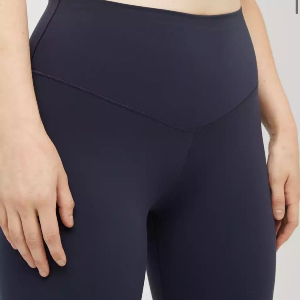 SOLD Aerie leggings - Picture 2 of 8